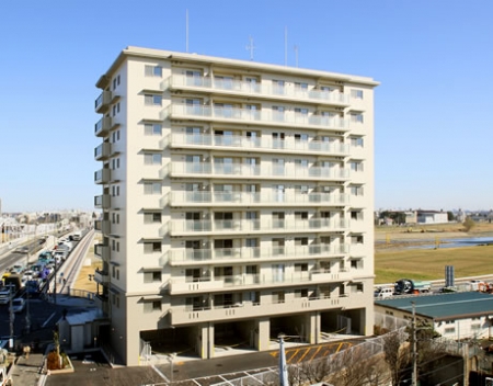 グランドステージ稲城マンション建替事業（東京都稲城市）
平成20年12月竣工　《グランデサラ多摩川》